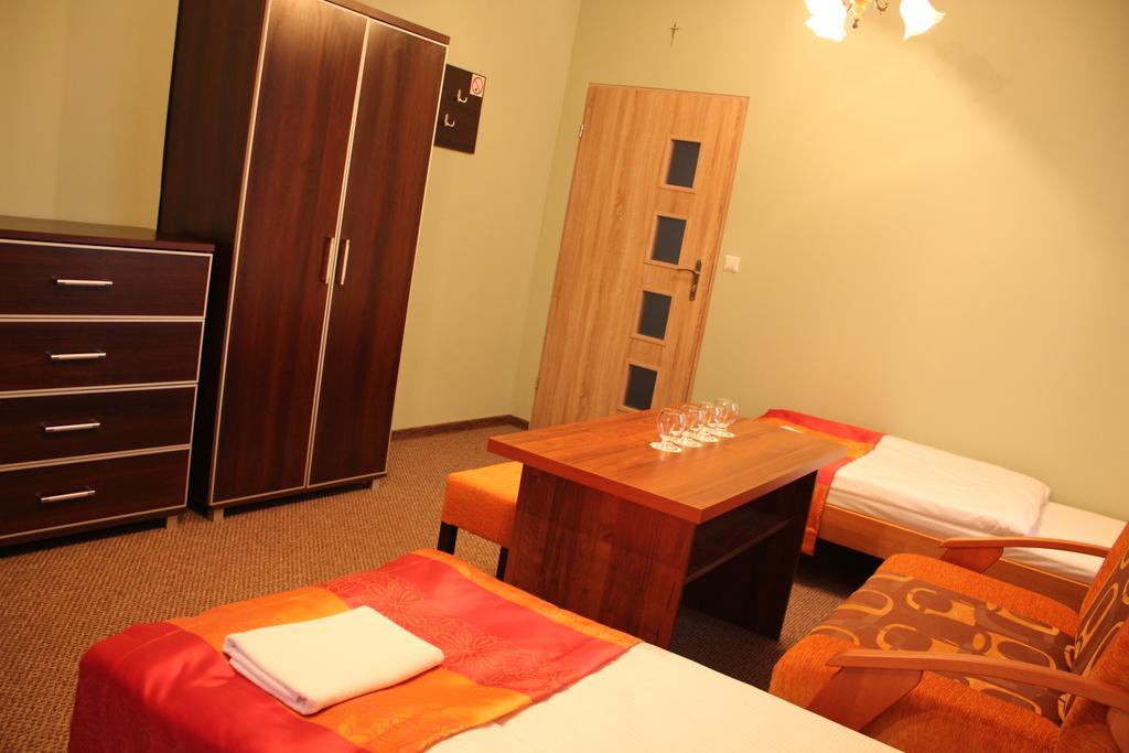 Bialy Dom Hostel