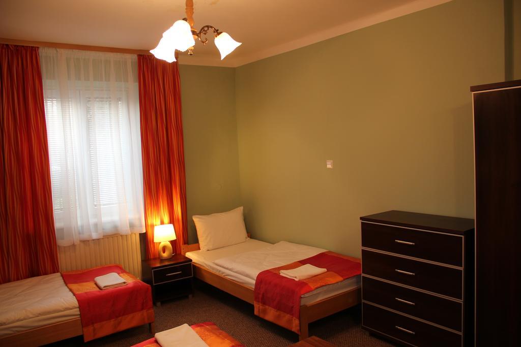 Bialy Dom Hostel Krakau