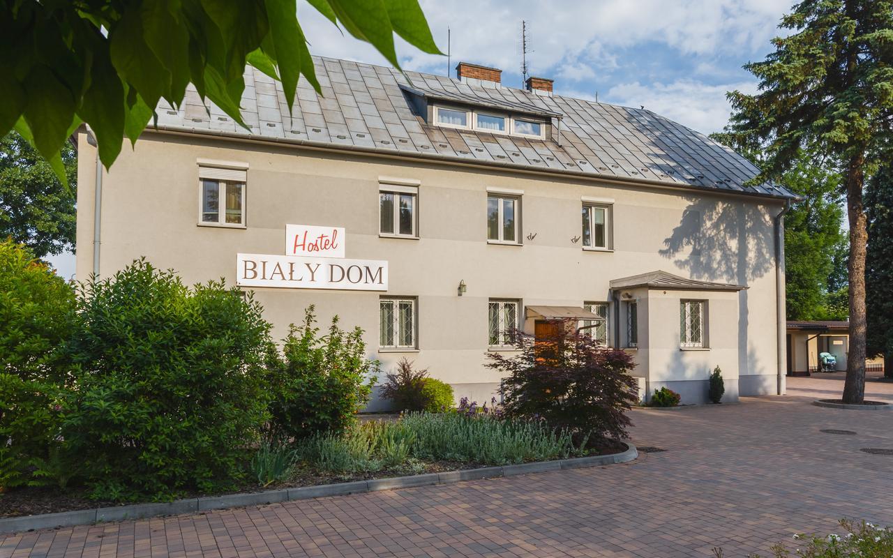 Bialy Dom *